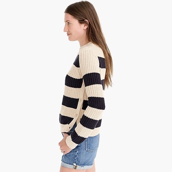 ✨NWT✨ The Reeds X J.Crew rugby sweater w. buttons - Picture 4 of 6